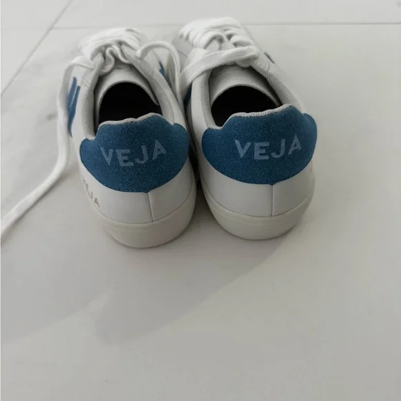 Veja Campos Women’s Size 6 - Picture 3 of 4